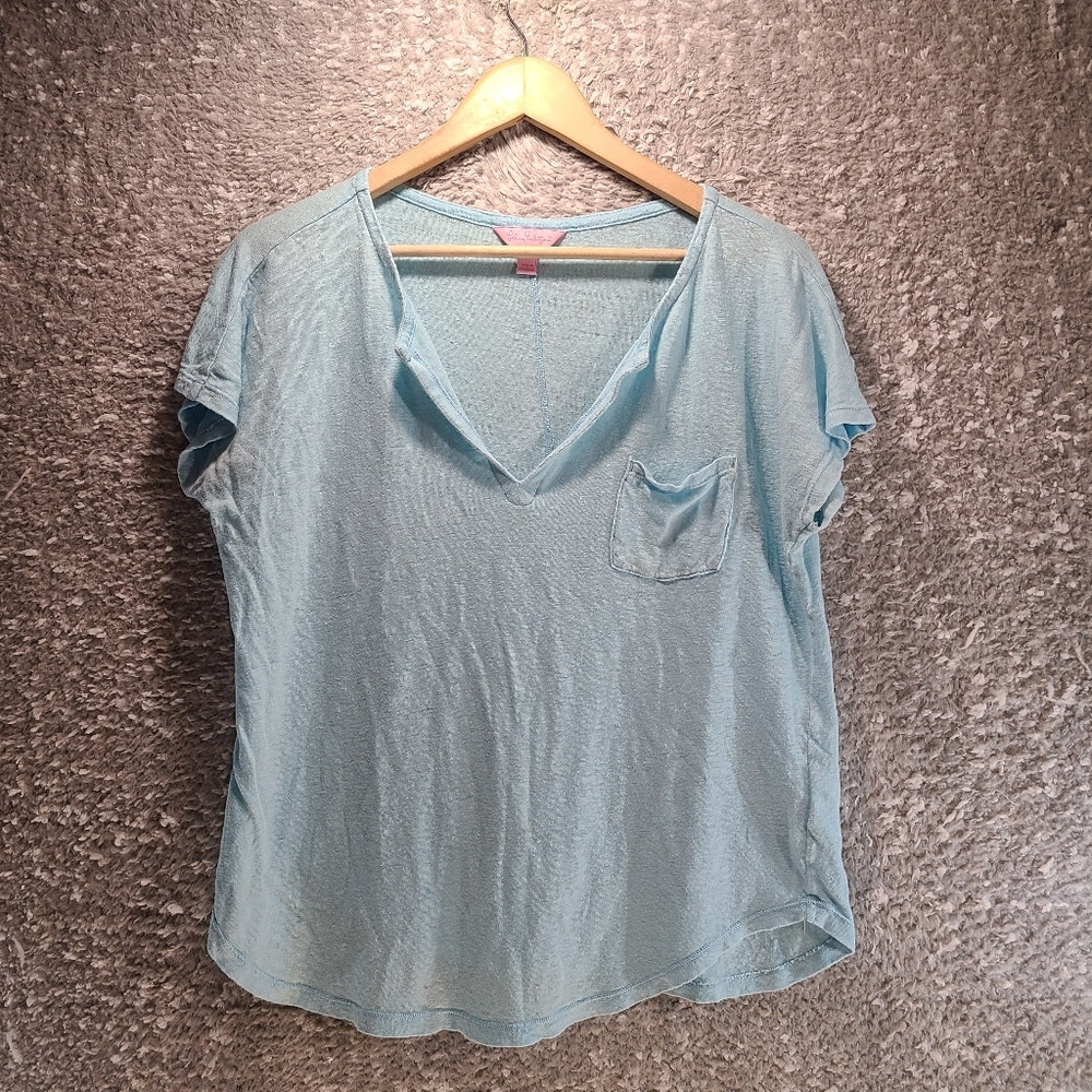 Lilly‎ Pulitzer Linen Short Sleeve Pocket V Neck Tee Size Medium Blue